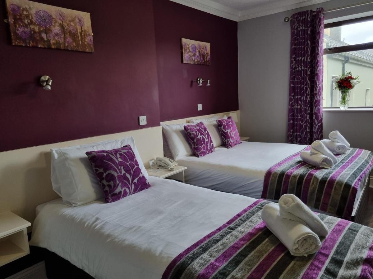 Imperial Hotel ليسدونفارنا المظهر الخارجي الصورة